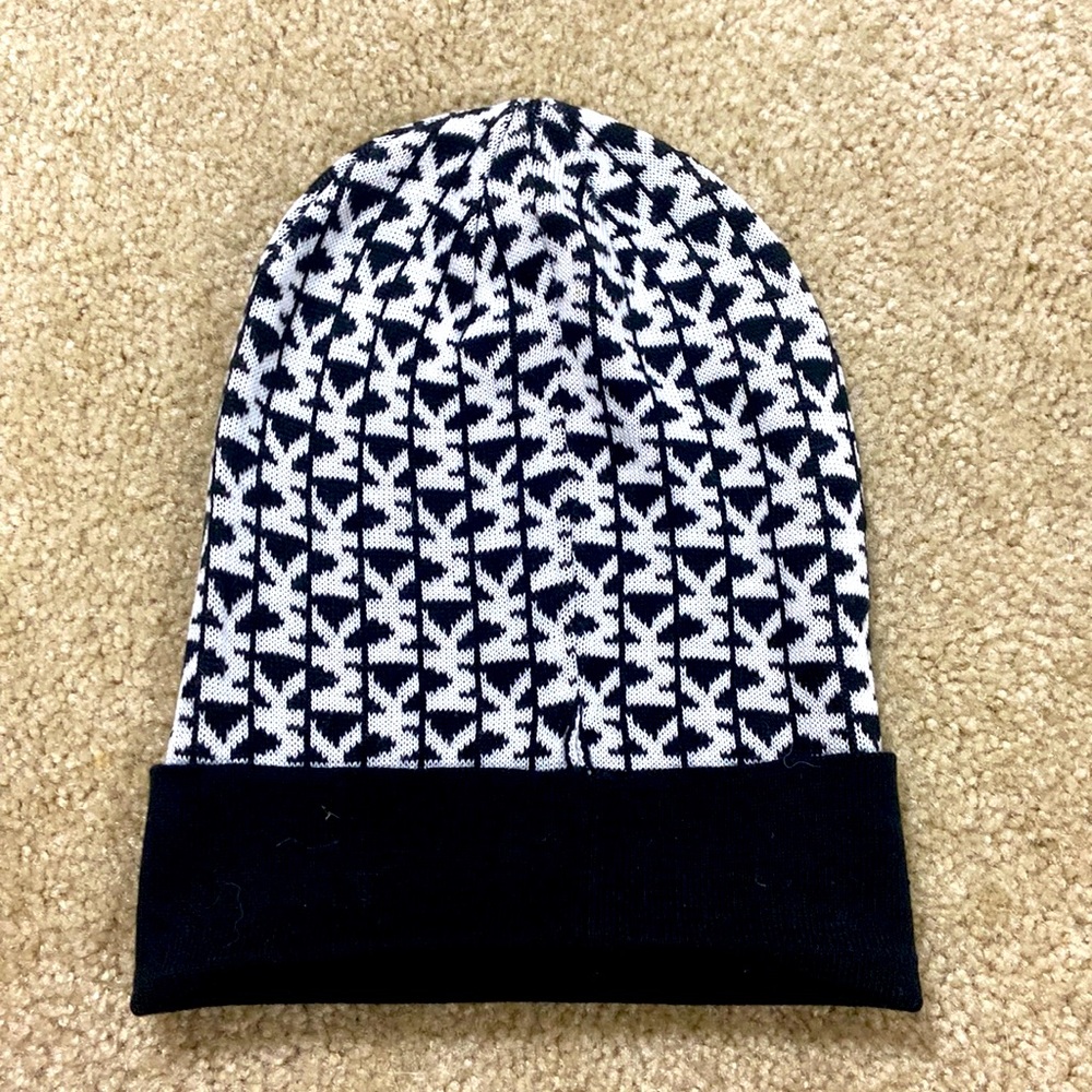 NEW Michael Kors MK logo hat beanie